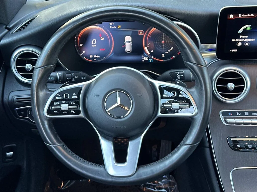 Used 2022 Blue Metallic Mercedes-Benz GLC 300 image 21
