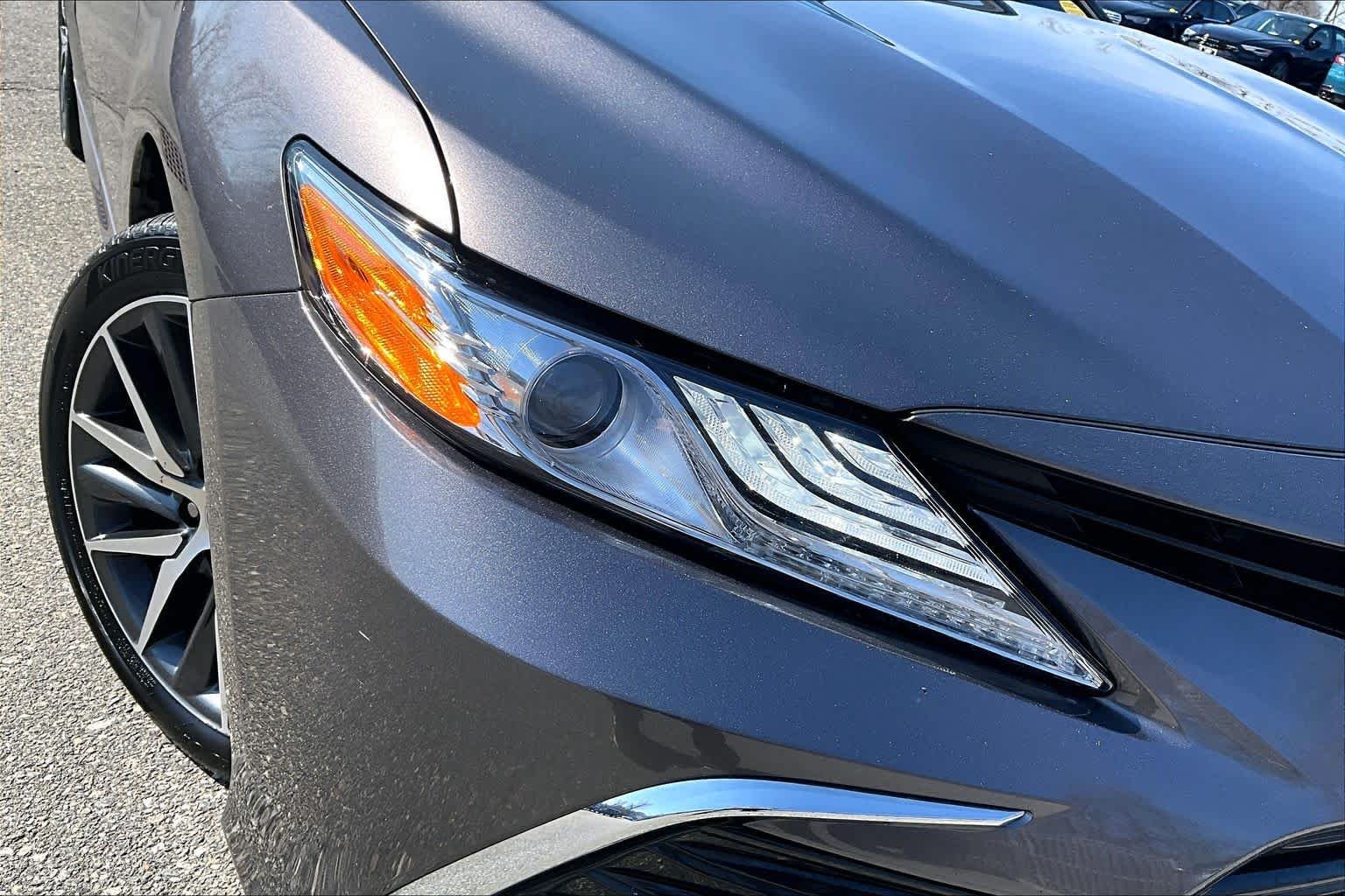 Used 2024 Predawn Gray Mica Toyota XLE image 27