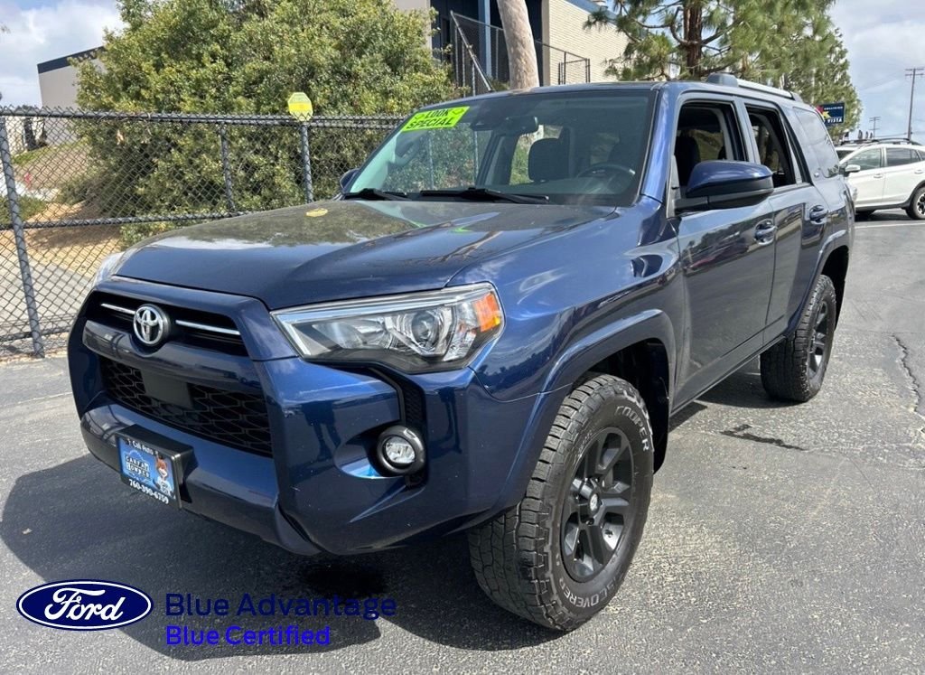 2022 Toyota 4Runner SR5 4WD V6's photo