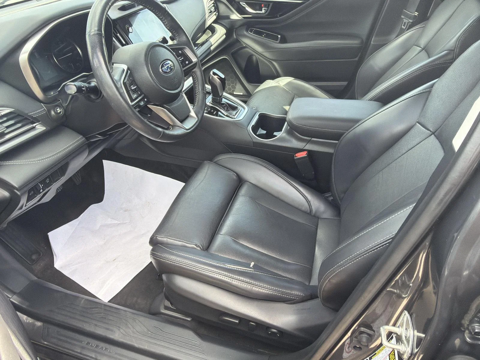 Used 2020 Magnetite Gray Metallic Subaru Limited image 15