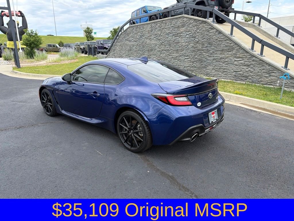 Used 2025 Blue Toyota Premium image 5