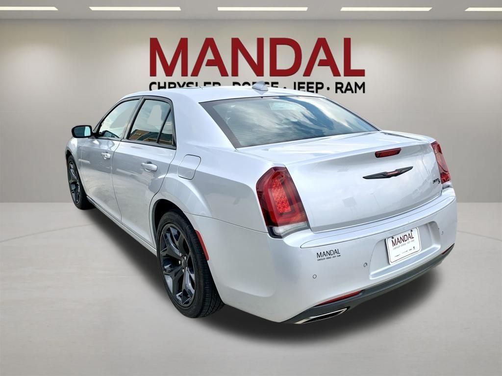 Used 2021 Silver Chrysler S image 8