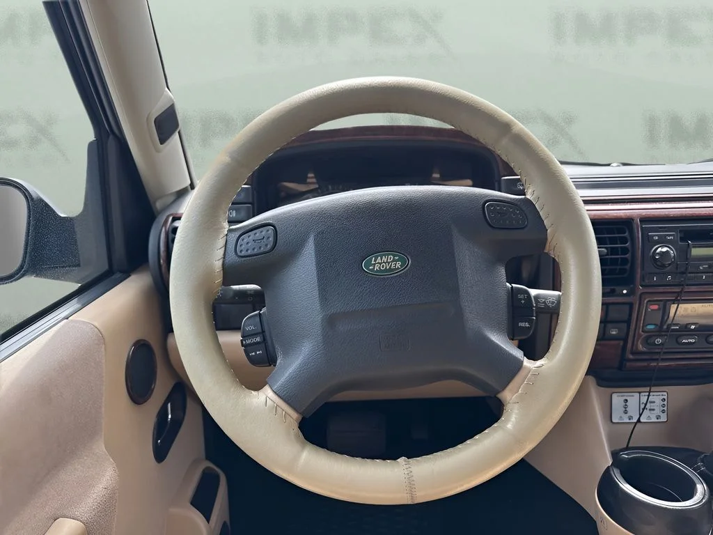 Used 2004  Land Rover SE image 15