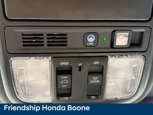 Used 2021 Purple Honda Elite image 34