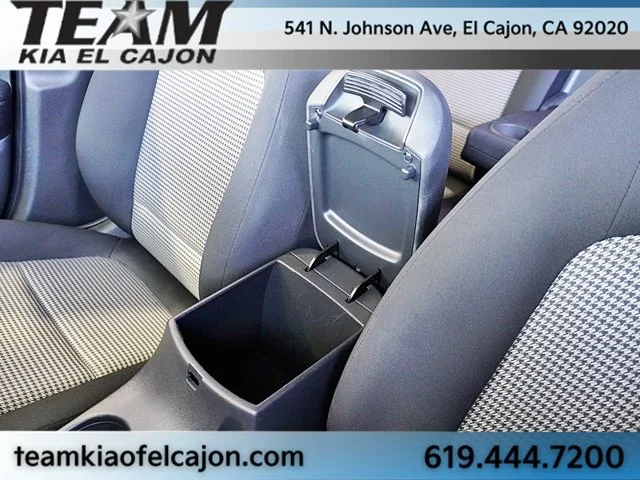 Used 2018 White Hyundai SEL image 35