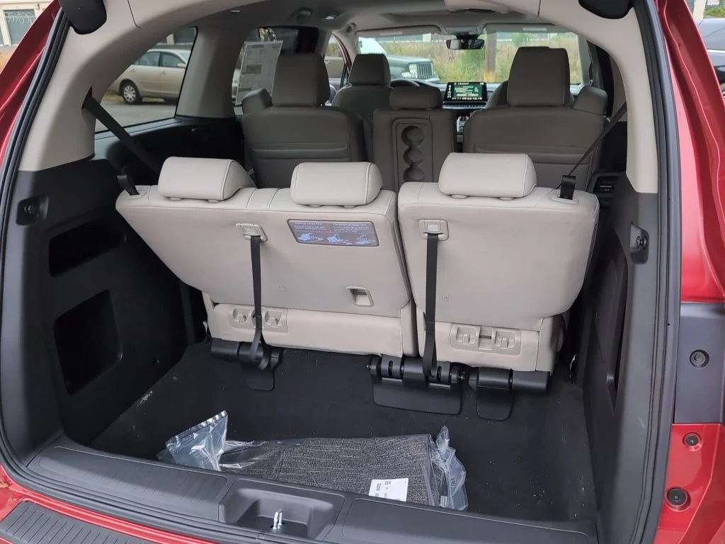 2026 Honda Odyssey EX-L - Photo 13