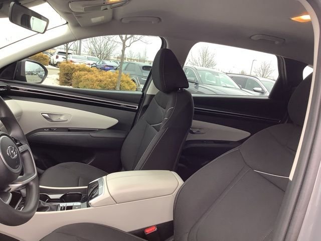 2024 Hyundai Tucson SE - Photo 19