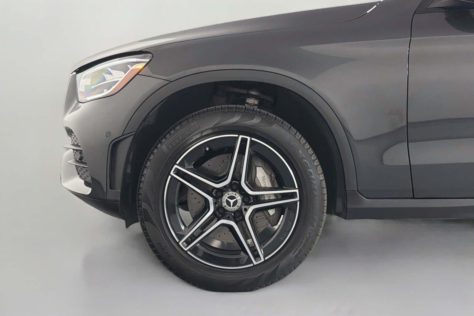 Used 2022 Graphite Grey Metallic Mercedes-Benz 300 image 9
