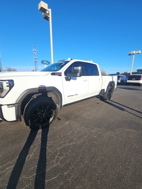 2024 GMC SIERRA HD - Image 3