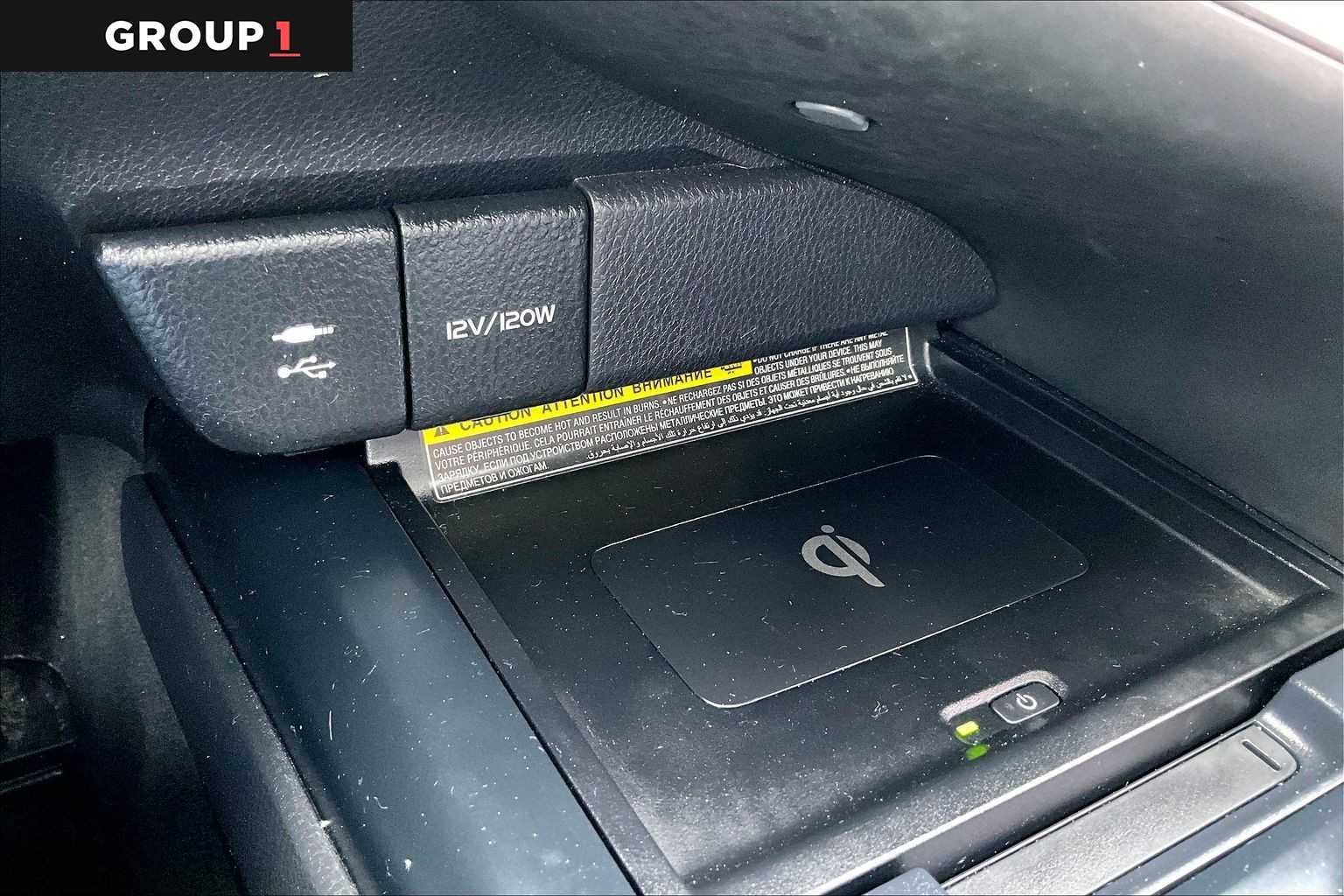 Used 2019 Celestial Silver/Midnight Black Metallic Toyota XSE V6 image 34