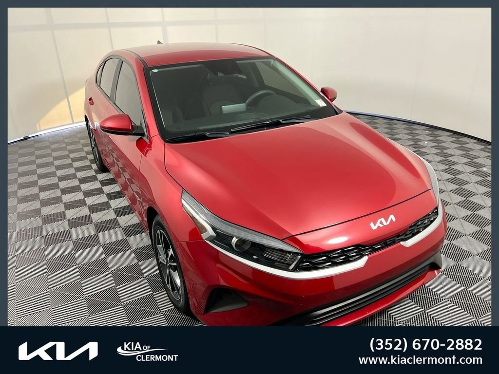 2023 Kia Forte LXS AT's photo