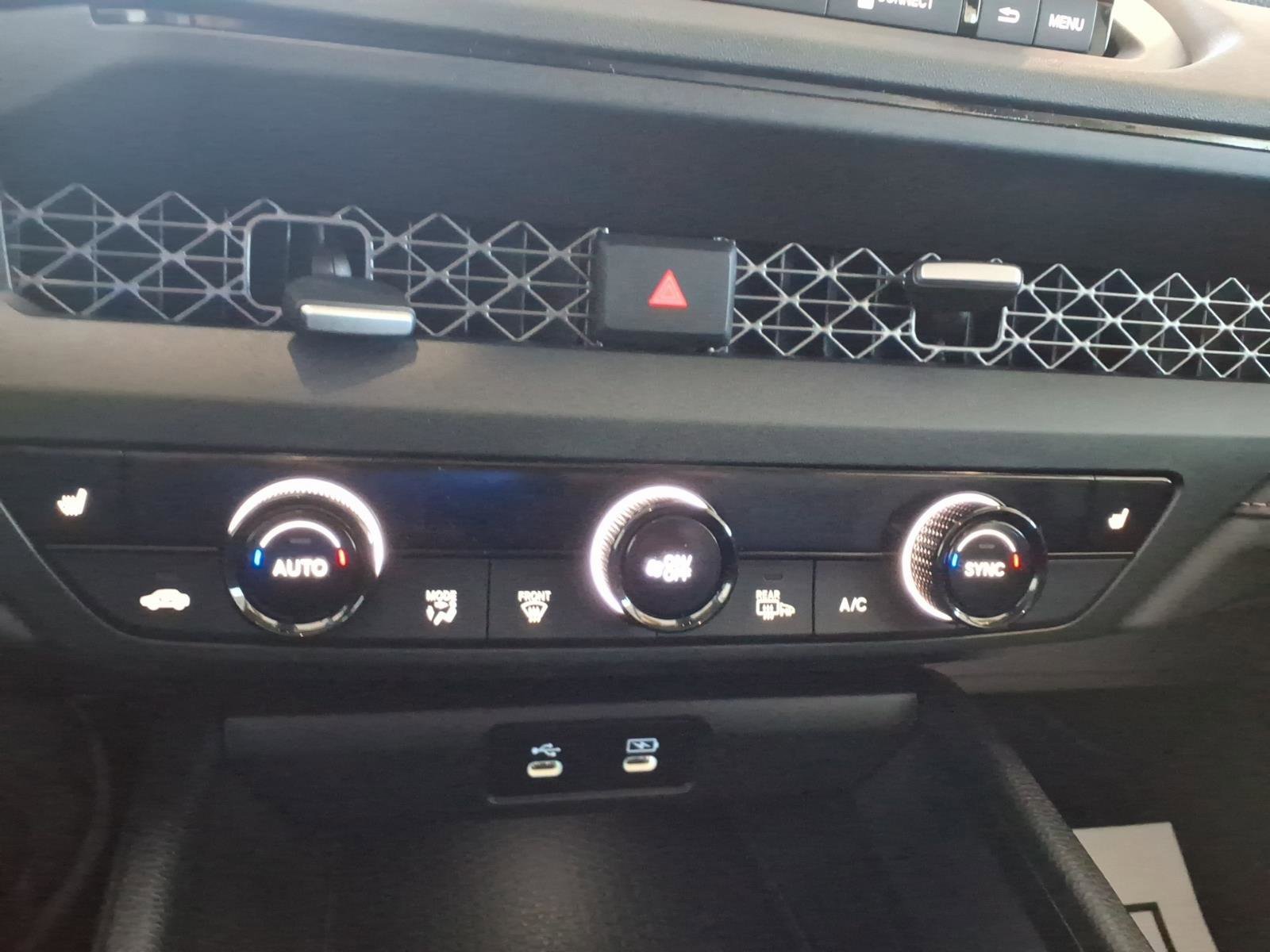 2025 Honda Accord SE - Photo 24