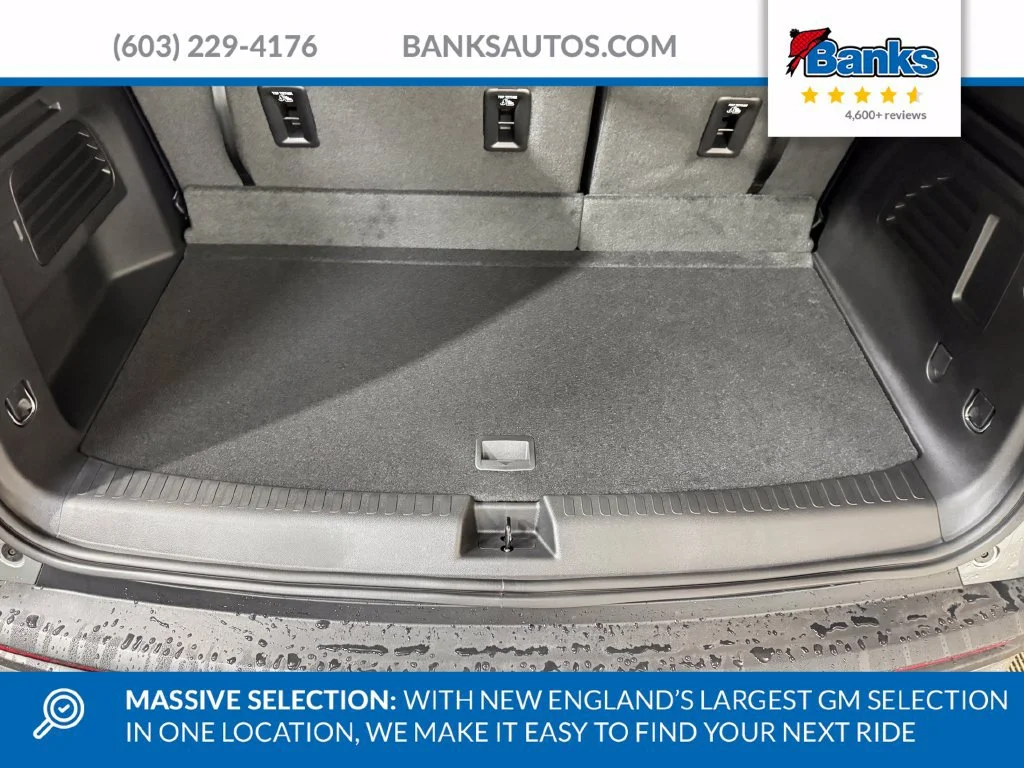 2027 Chevrolet Traverse LT - Photo 7