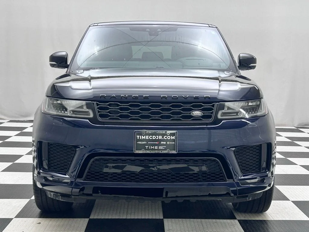 Used 2020 Blue Land Rover HSE Dynamic image 3