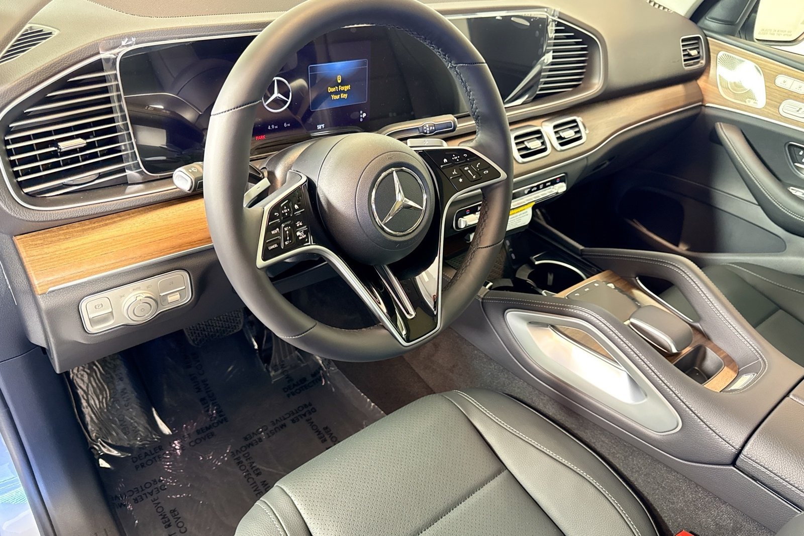 New 2026 Cirrus Silver Metallic Mercedes-Benz GLE 450 image 9