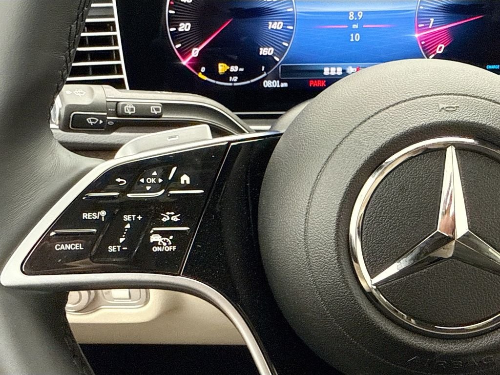 New 2026 MANUFAKTUR Ireland Mid Green Metallic Mercedes-Benz GLE 350 image 11