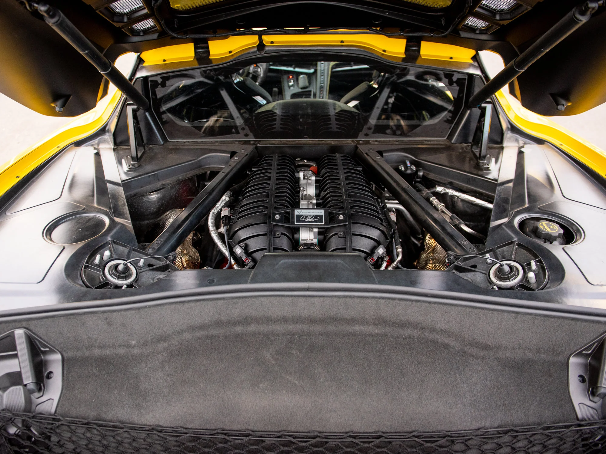 Used 2025 Yellow Chevrolet Z06 3LZ*, 670HP, Front Lift, Carbon Fibre Interior image 15