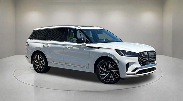 2026 Lincoln Aviator Black Label
