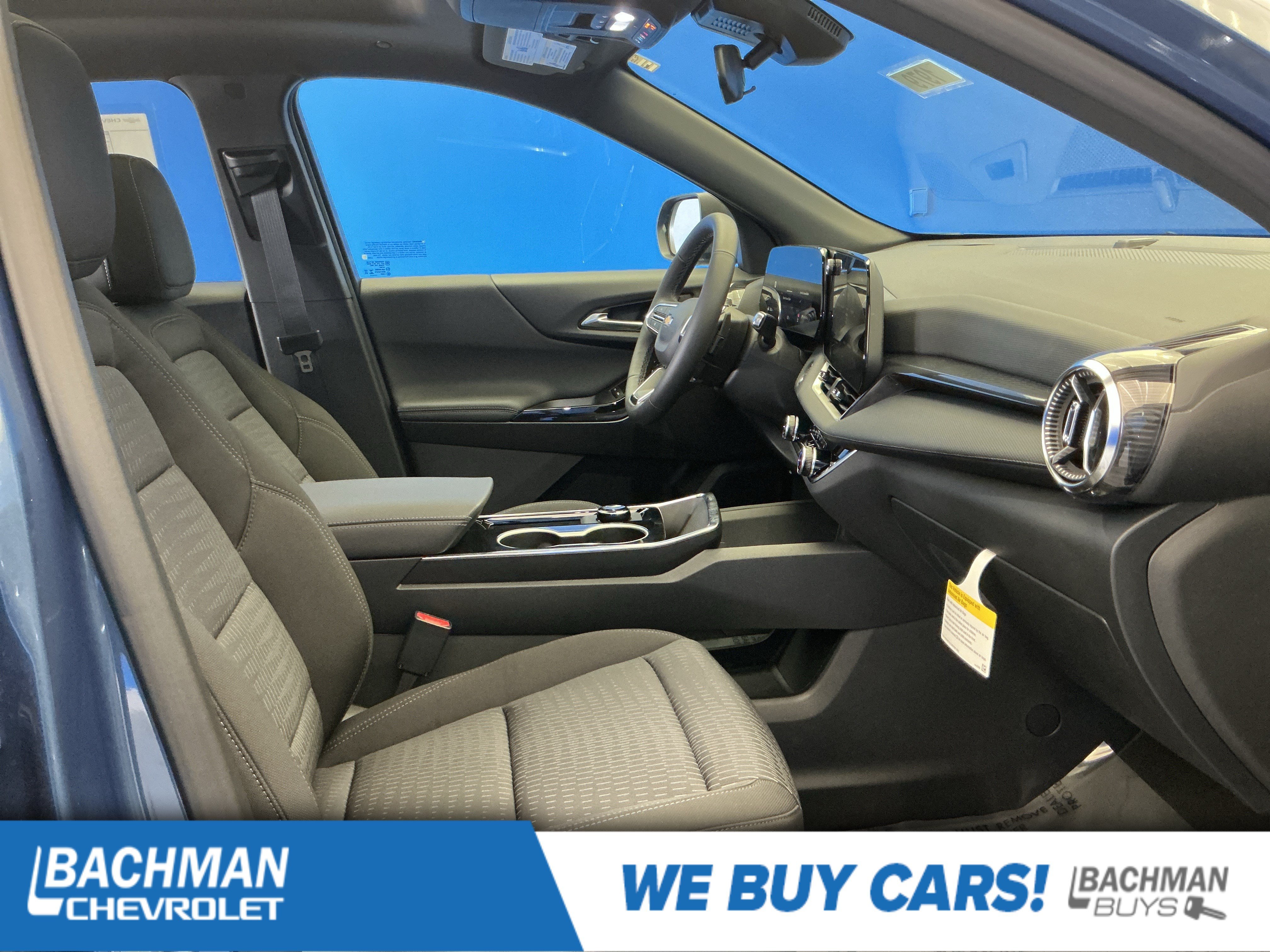 2026 Chevrolet Equinox LT - Photo 23