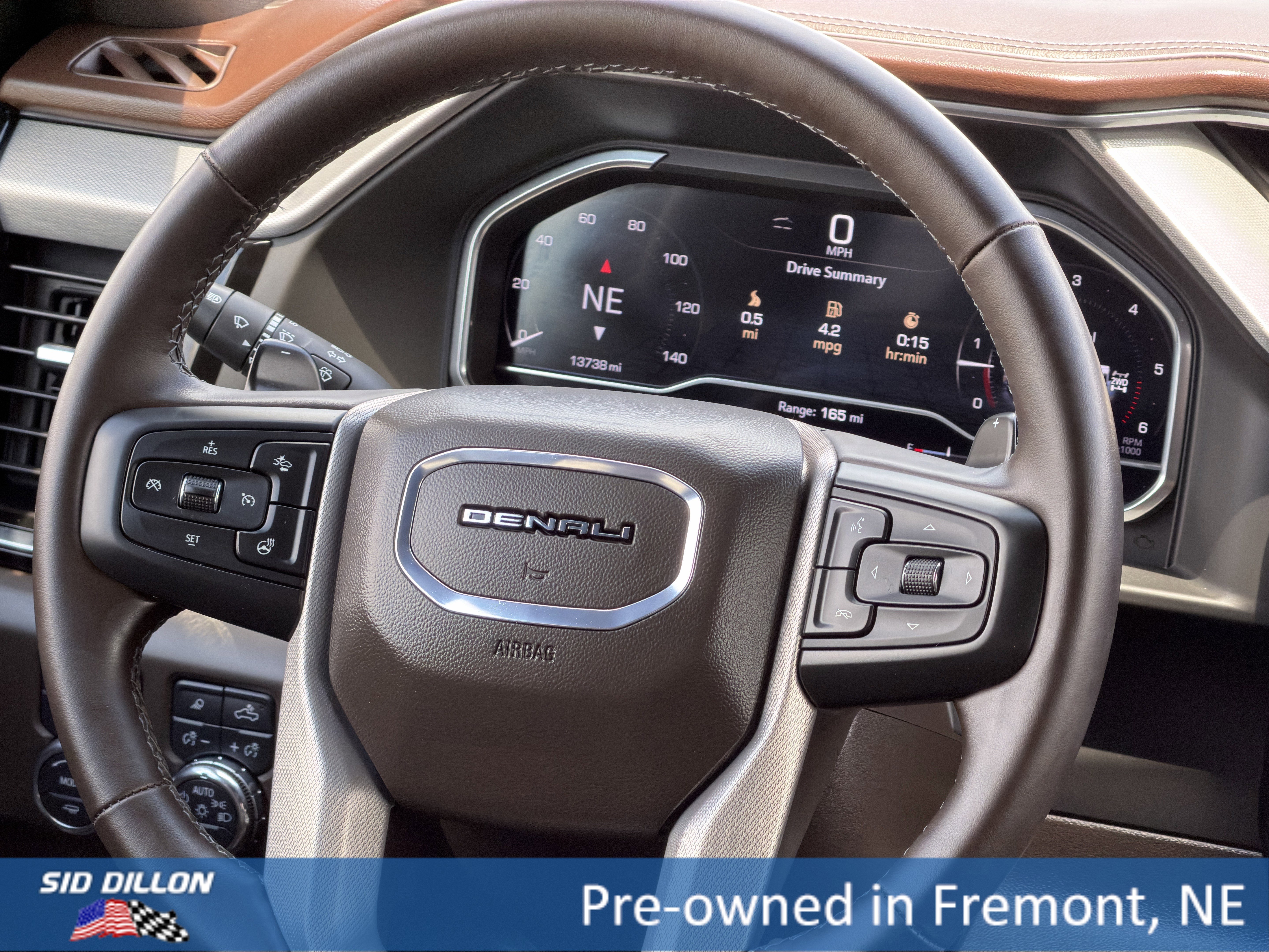 Used 2024 Downpour Metallic GMC Denali image 9