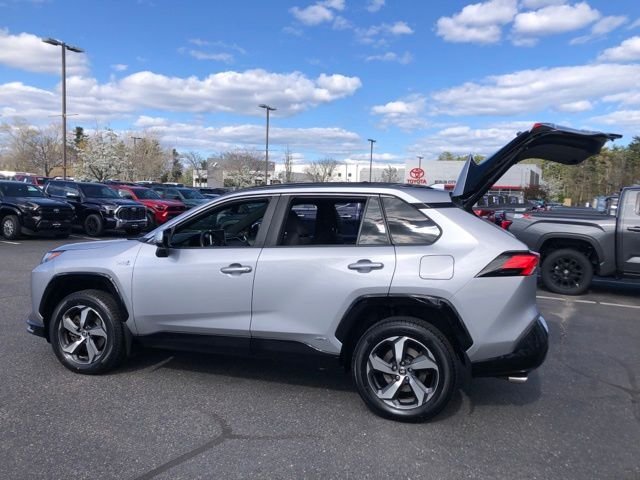Used 2023 Silver Toyota SE image 9