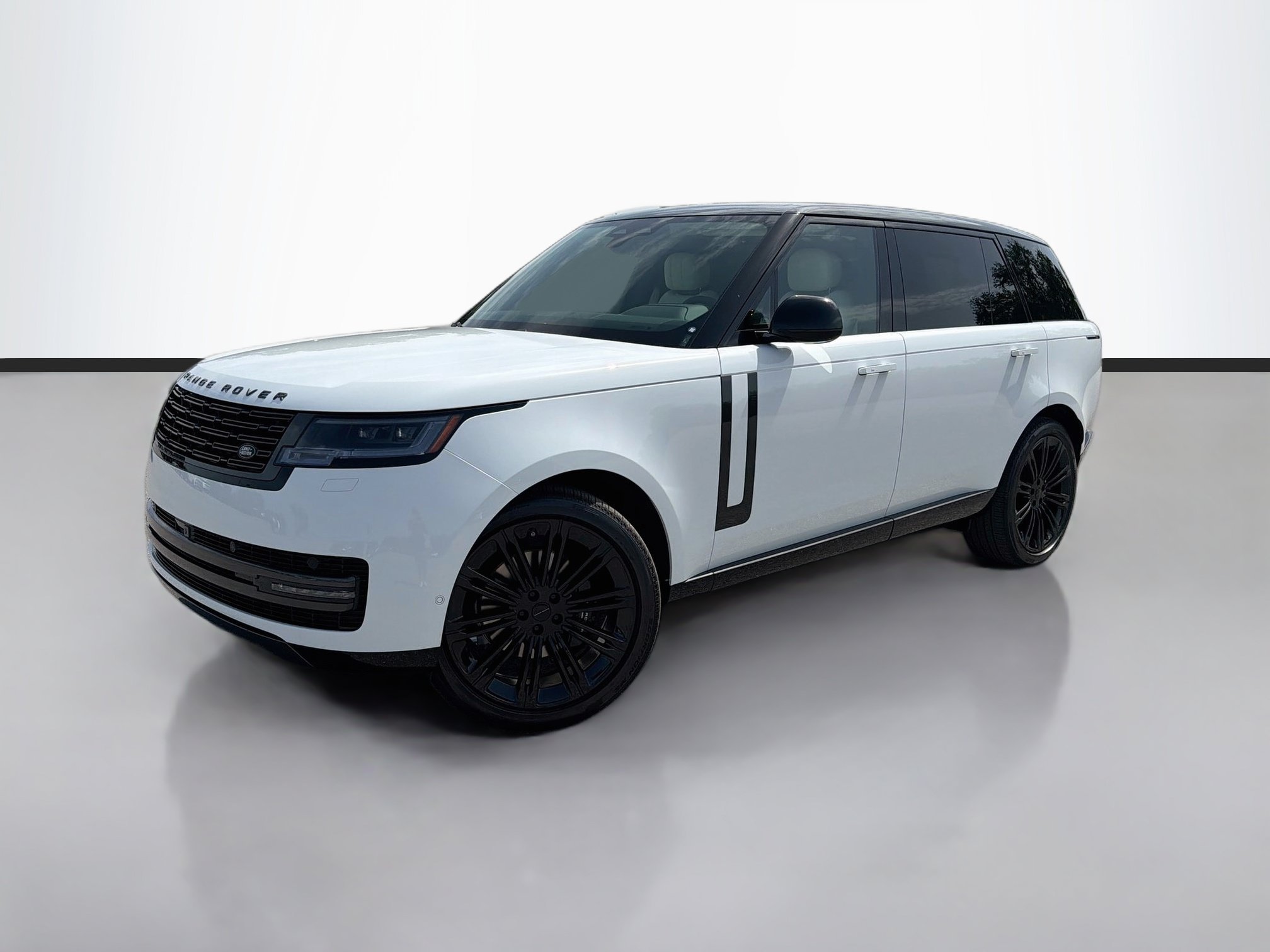 New 2026 Fuji White LAND ROVER SE 7 Seats image 1