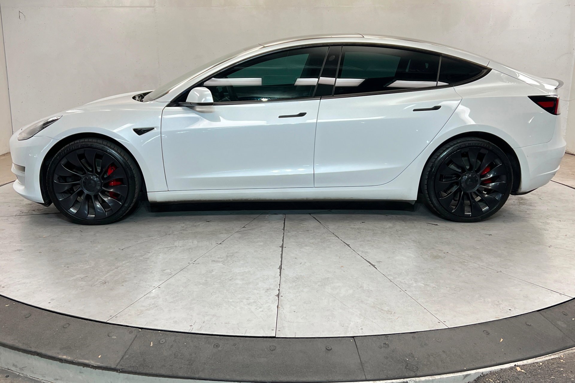 Used 2023 Tesla Model 3 Performance with VIN 5YJ3E1EC2PF483817 for sale in St. George, UT