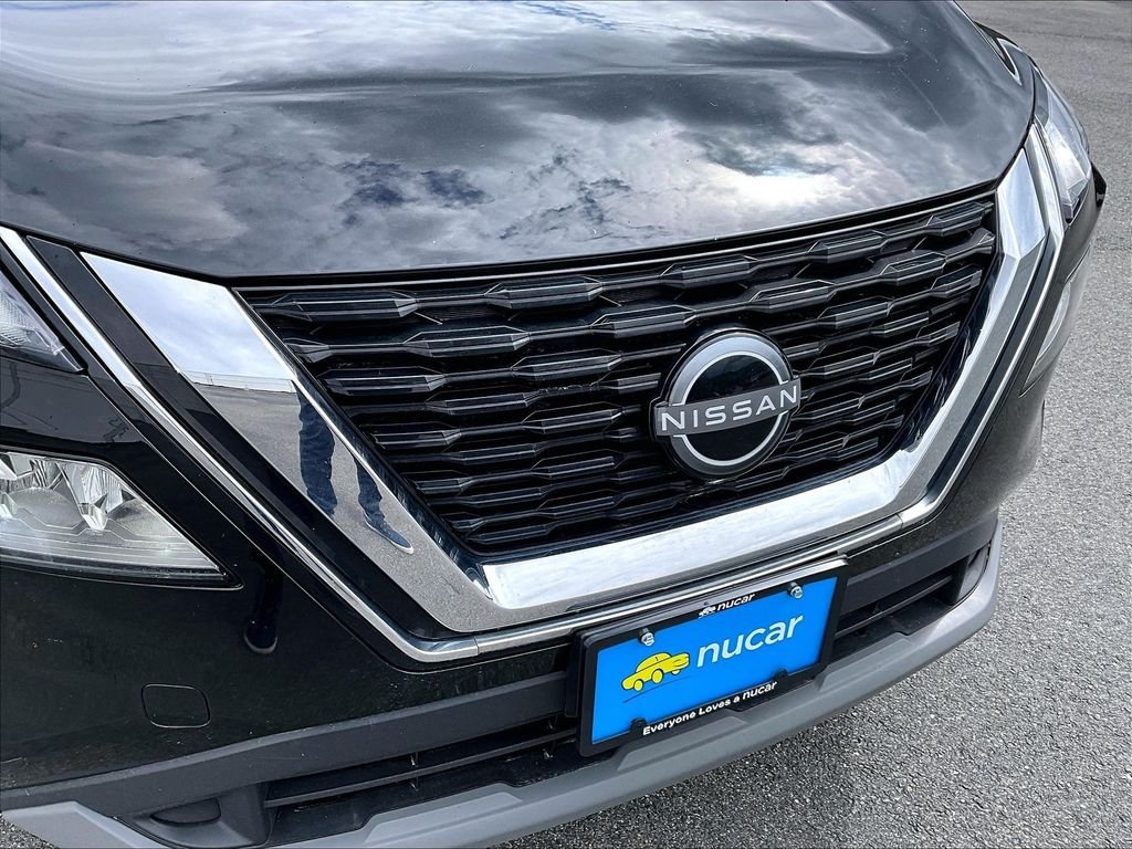 Used 2023 Super Black Nissan SV image 30