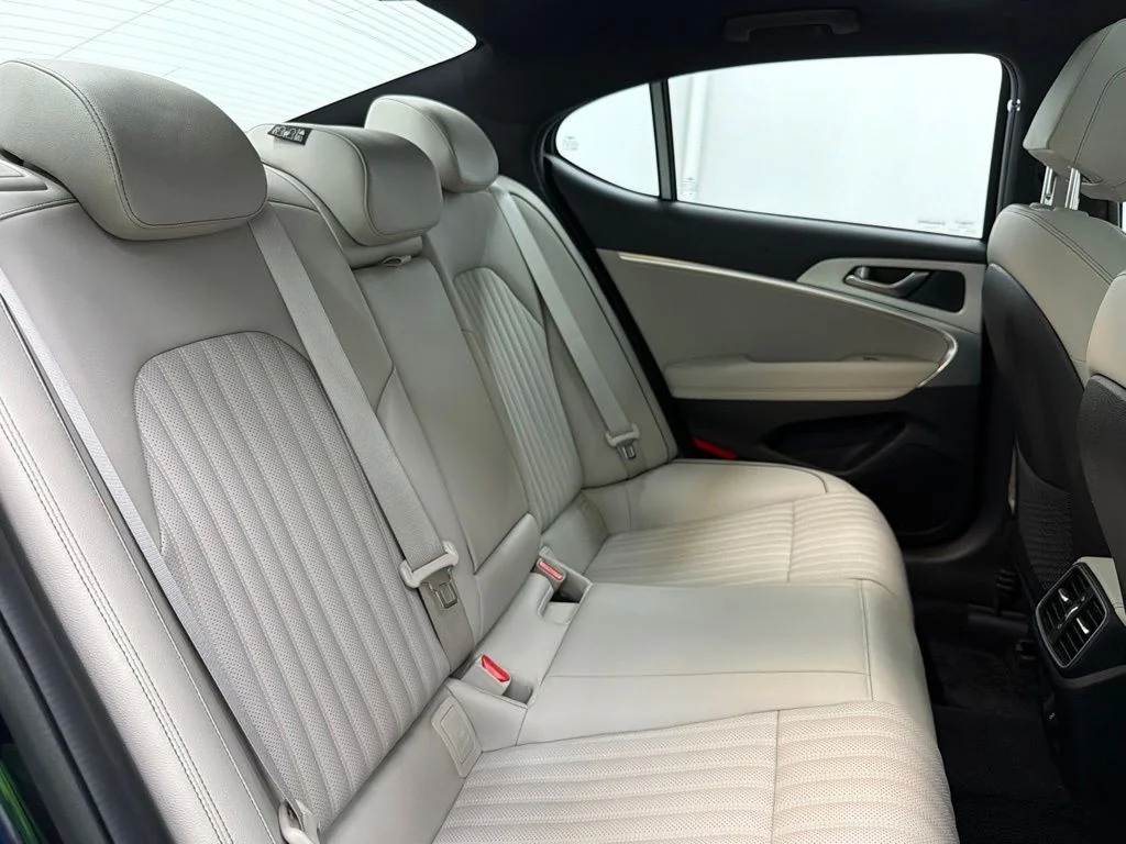 Used 2023 Blue Genesis 3.3T image 31