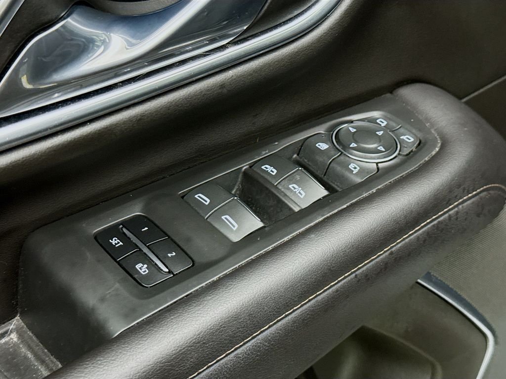 Used 2021 Gray Chevrolet High Country image 18