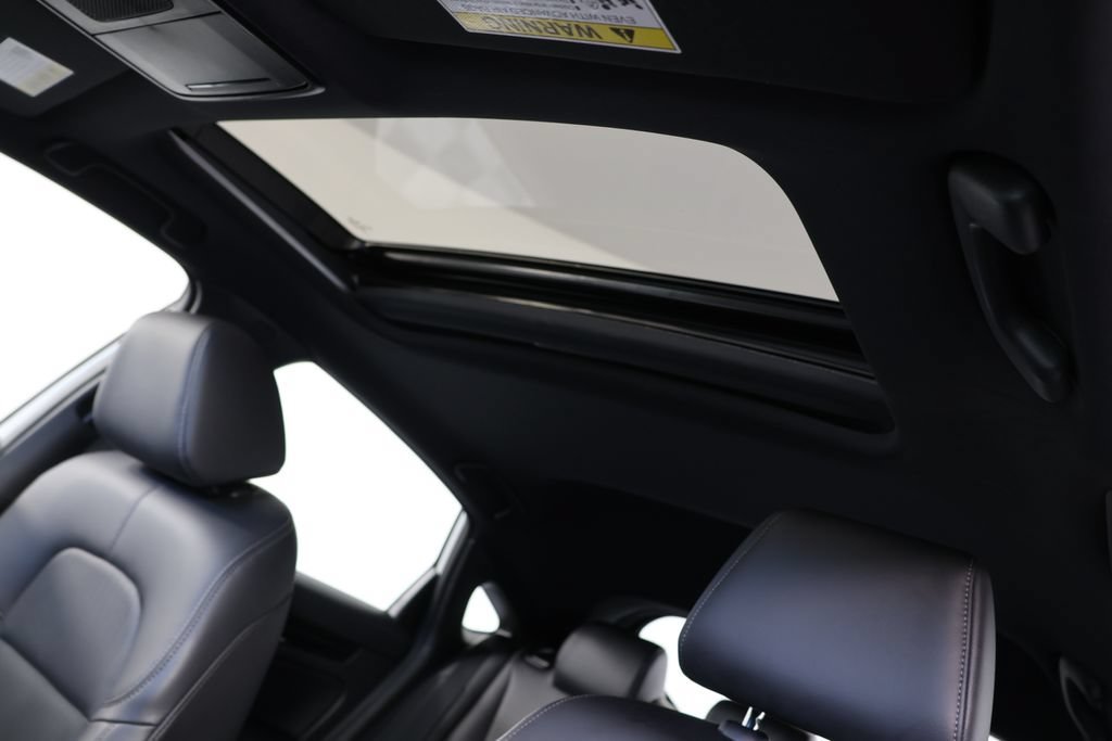 Used 2023 Platinum White Pearl Honda SP TRG image 49