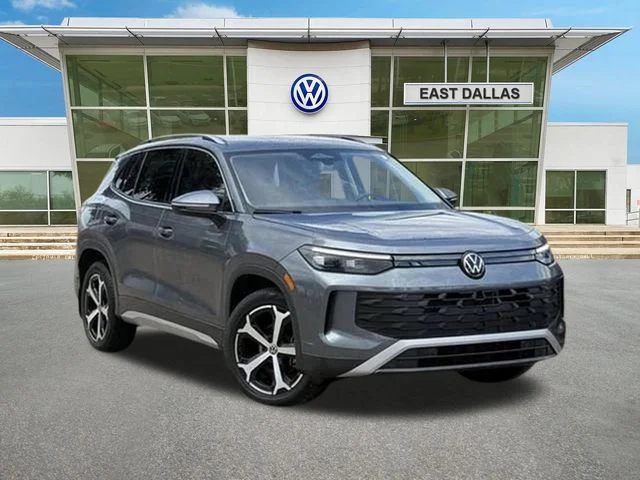 Certified Pre-Owned 2025 Volkswagen Tiguan 2.0T SE