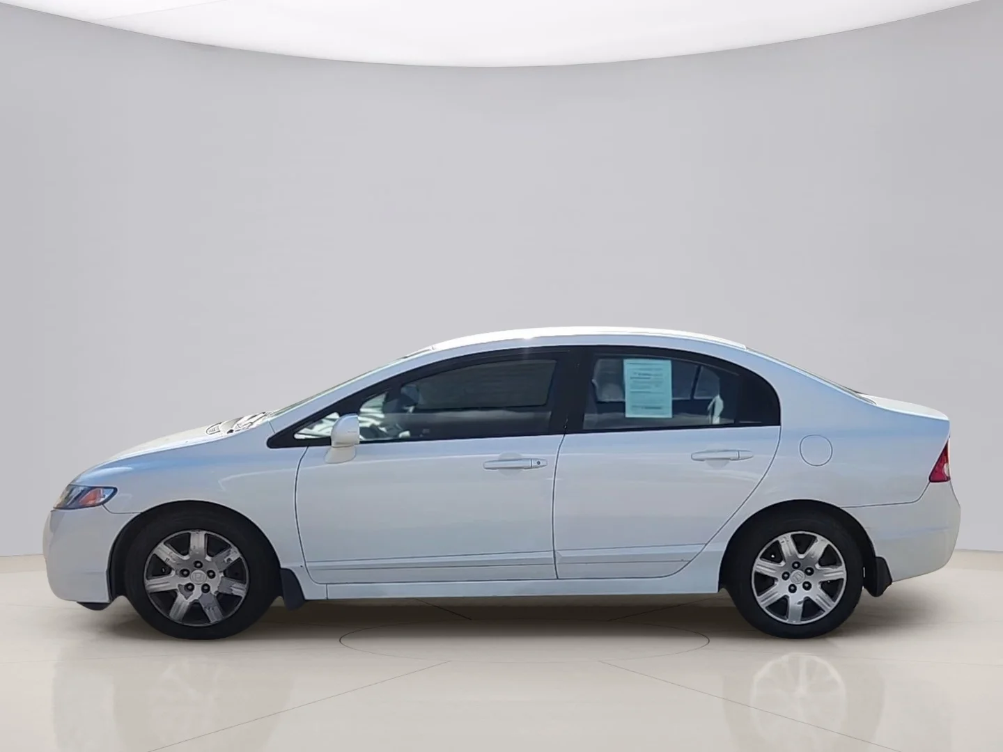 Used 2009 White Honda LX image 3