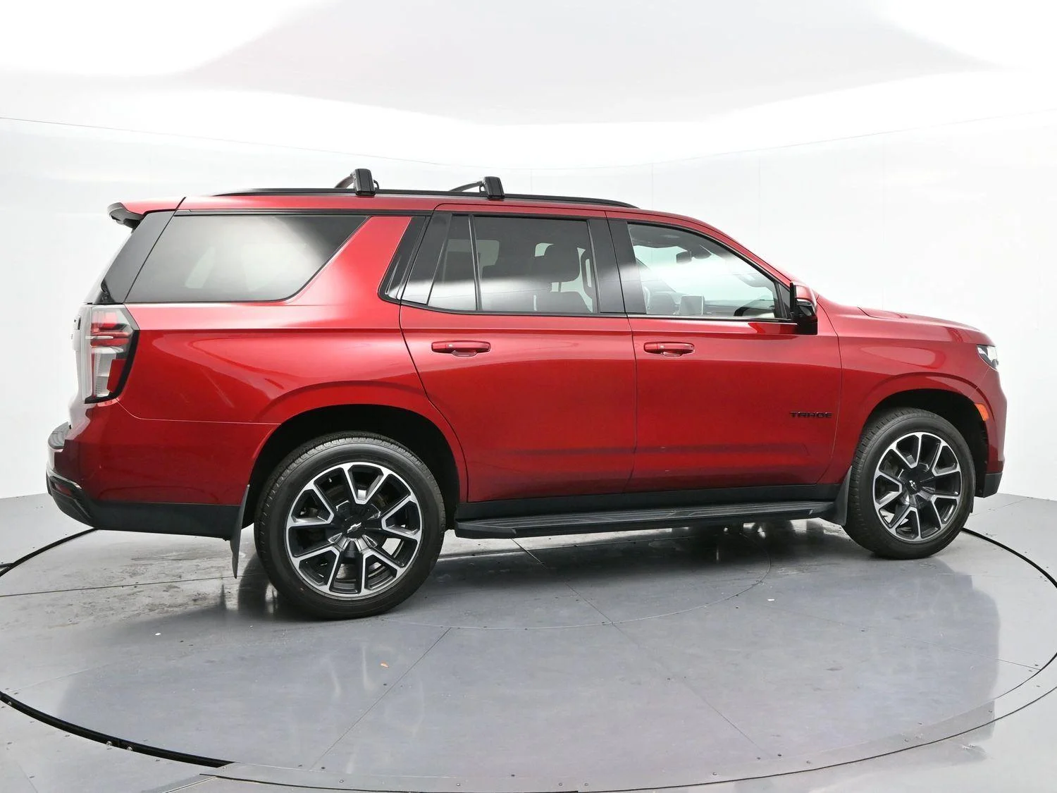 Used 2021 CHERRY RED TINTCOAT Chevrolet RST image 8