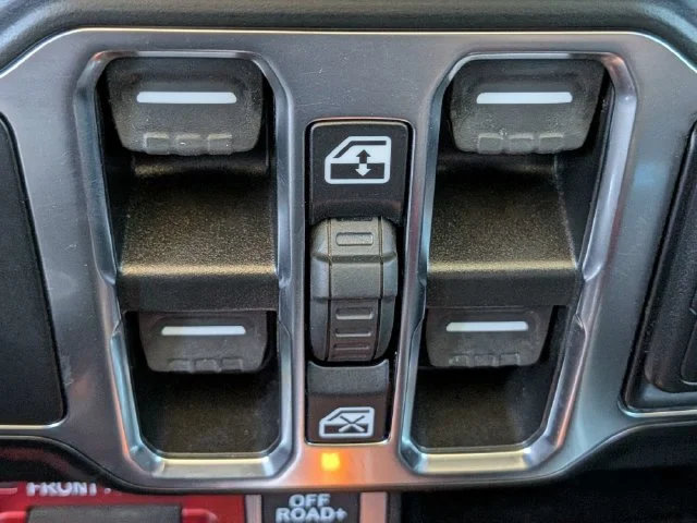 Used 2022 Gray Jeep Unlimited Rubicon image 18