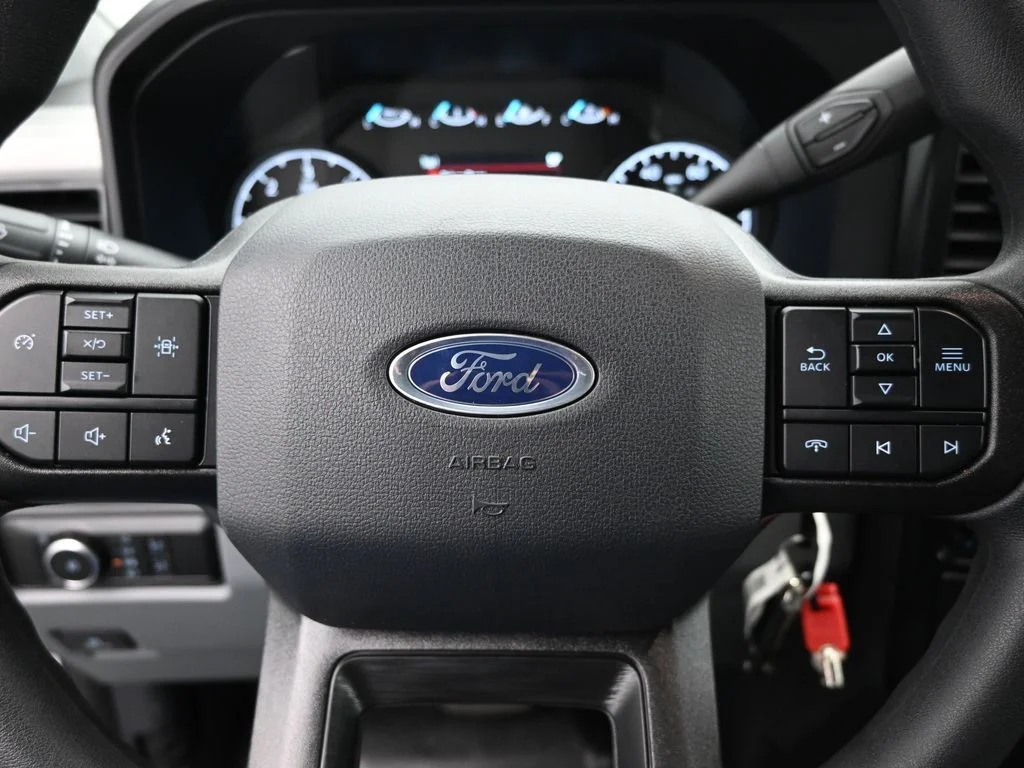 New 2026 Oxford White Ford XL image 10