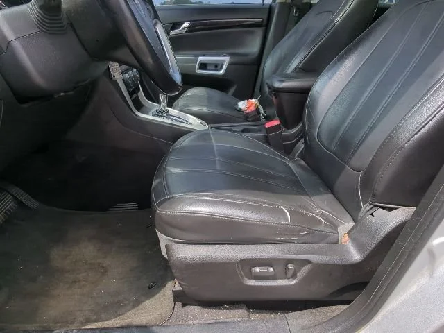 Used 2014 Silver Ice Metallic Chevrolet LTZ image 10