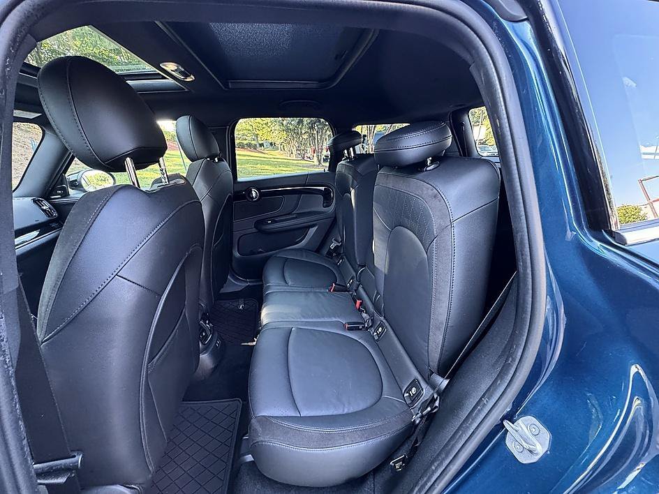Used 2022 Island Blue Metallic MINI Cooper S image 12