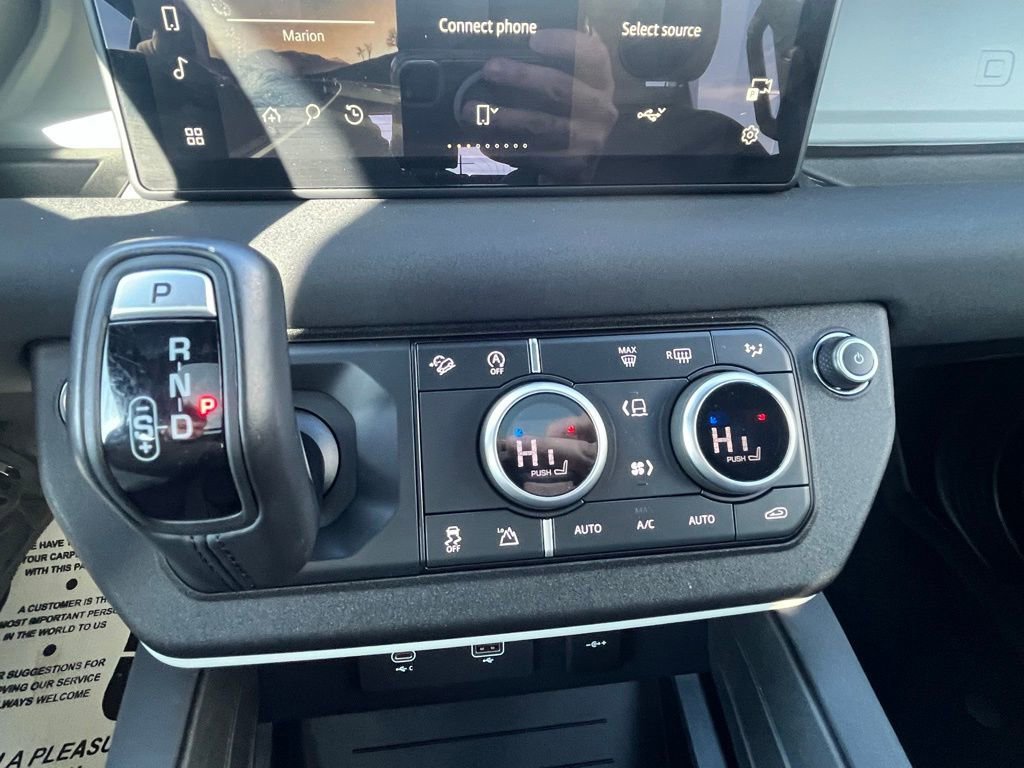 2023 Land Rover Defender SE - Photo 33
