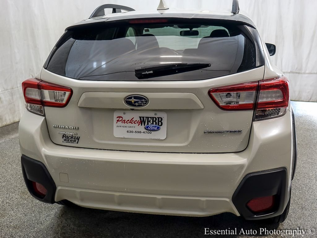 Used 2018 Crystal White Pearl Subaru 2.0i Premium image 6