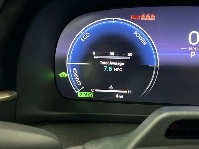New 2026 Oxygen White <sup>1</sup> Toyota  Limited image 13