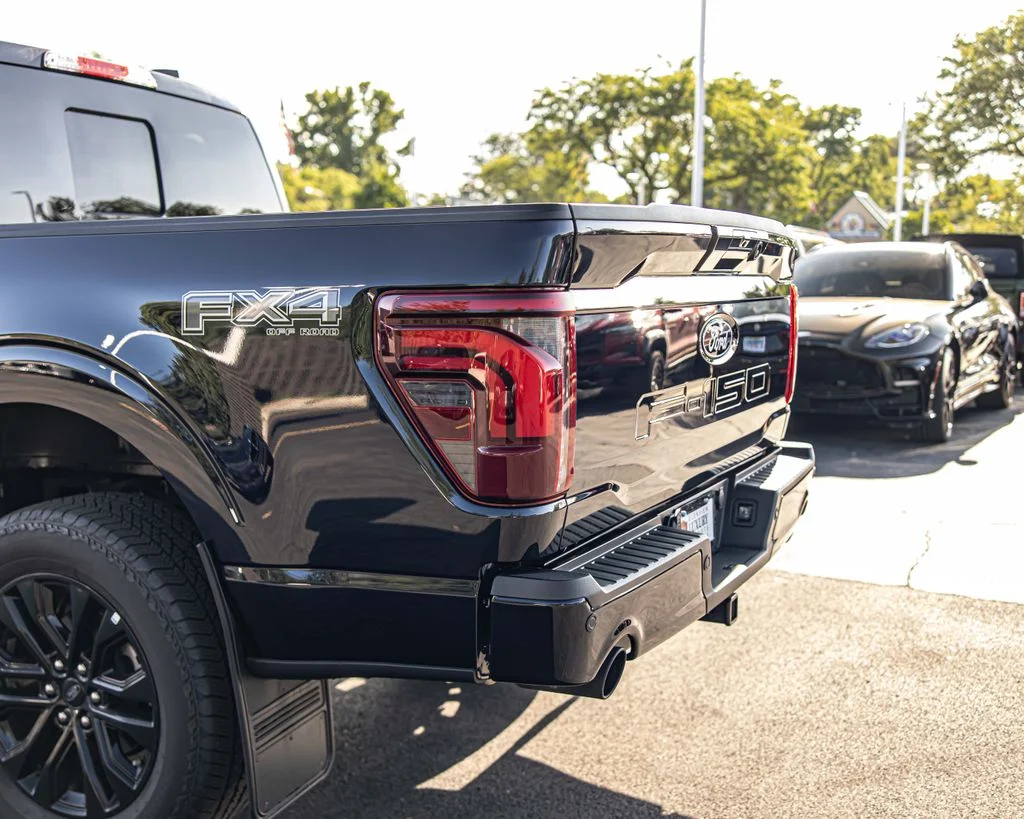Used 2026 Blue Ford Lariat image 13