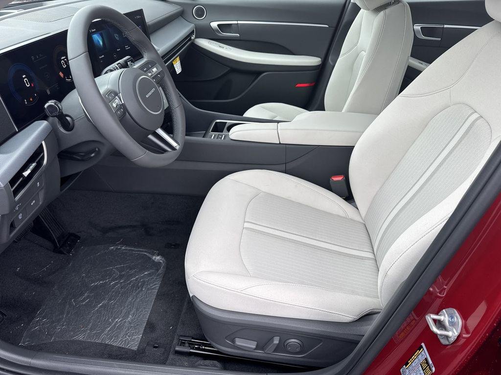 New 2026 Red Hyundai SEL Sport image 9