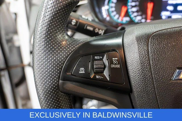 Used 2020 White Chevrolet LT image 19