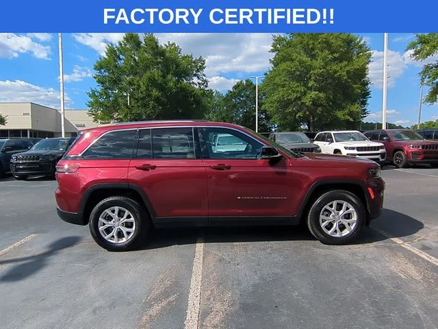 Used 2023 Red Jeep Limited image 6