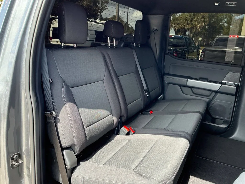 Used 2026 Gray Ford XLT image 18