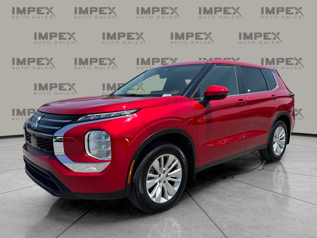Used 2025 Red Mitsubishi ES image 1