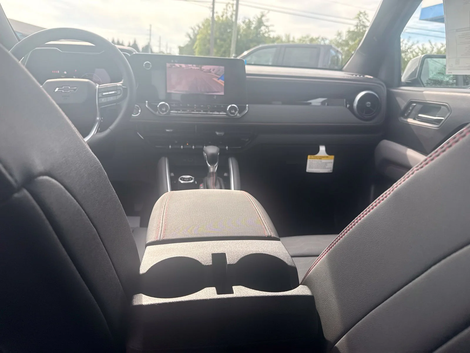2026 Chevrolet Colorado Z71 - Photo 17