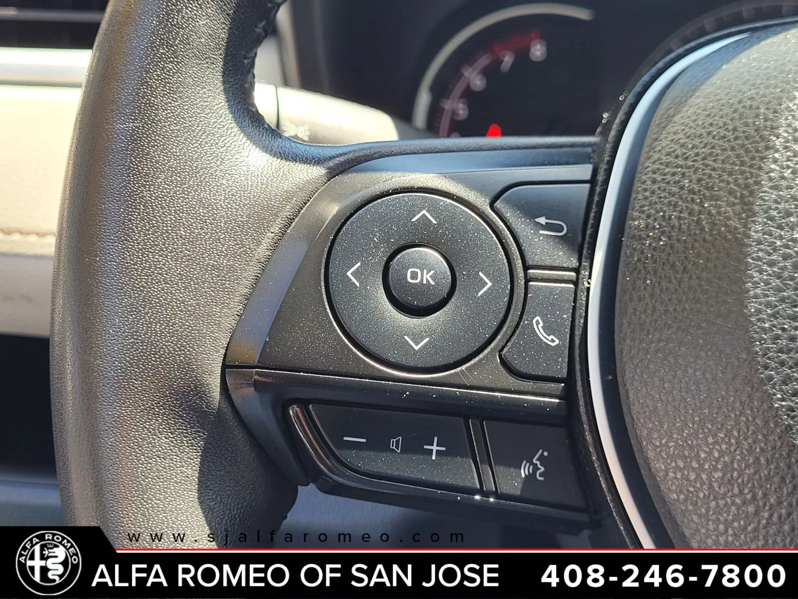 Used 2023  Toyota XLE image 14