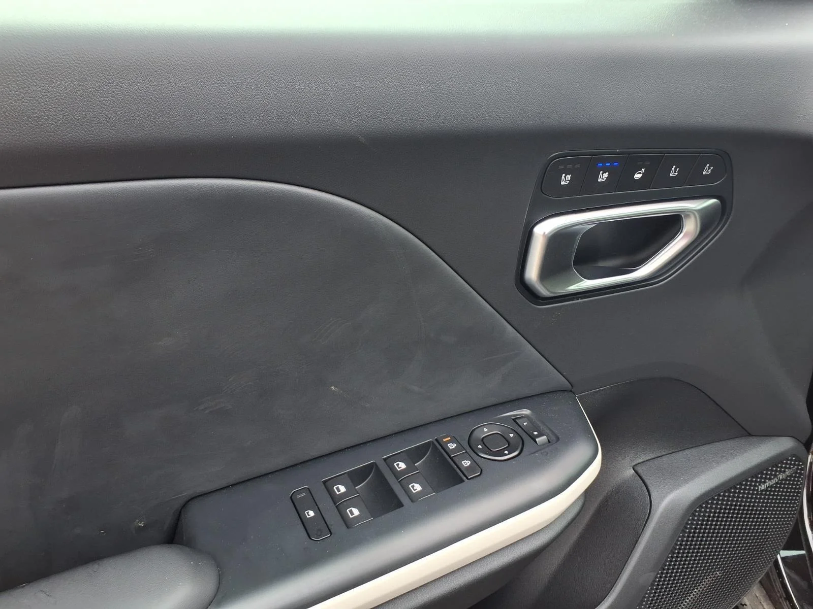 New 2026 Aurora Black Pearl Kia GT-Line Turbo image 10
